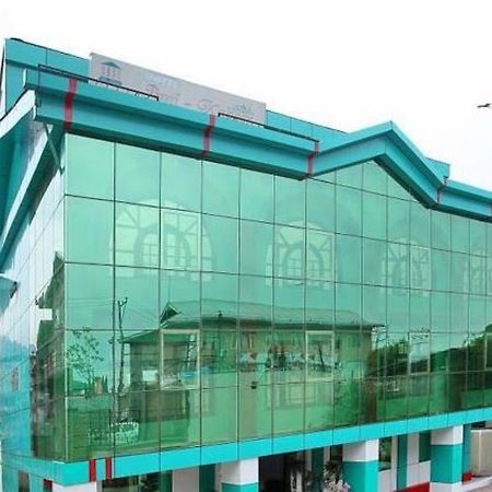 Hotel Ibni Kabeer Srīnagar 외부 사진